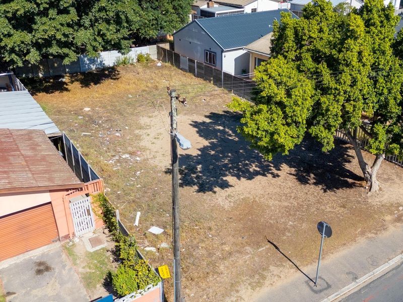 Vacant land located in the heart of Kraaifontein - Photo 2