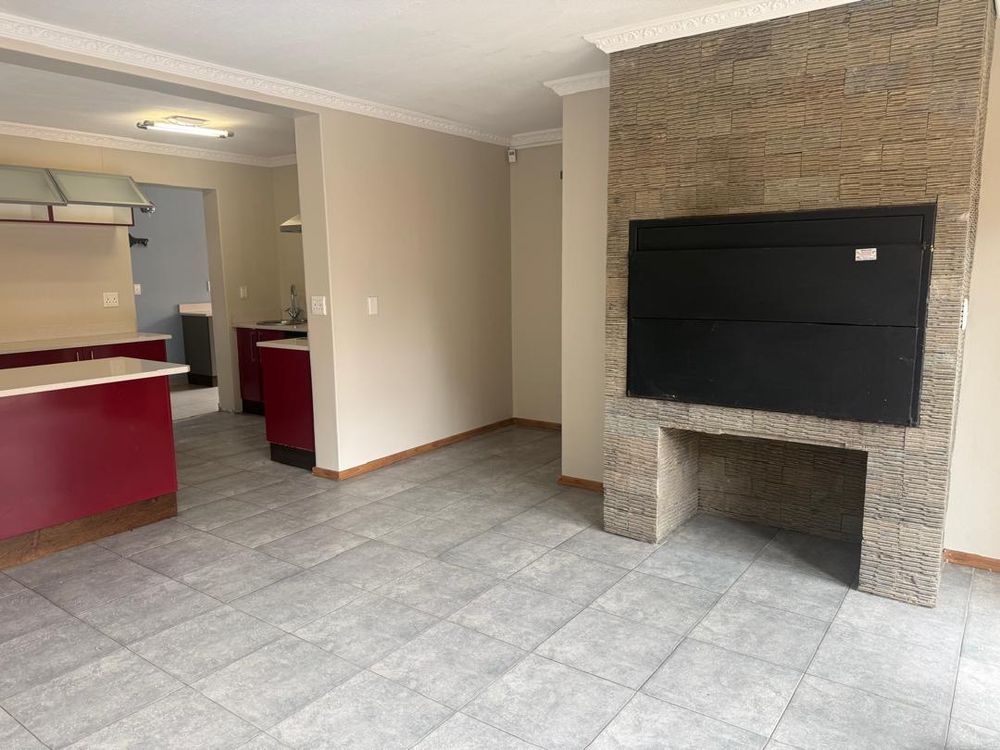 Open plan kitchen area 
