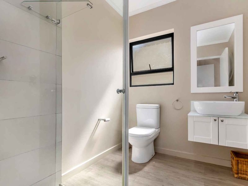 2 BEDROOM MODERN TOWNHOUSE FOR SALE IN BRYANSTON - Photo 10