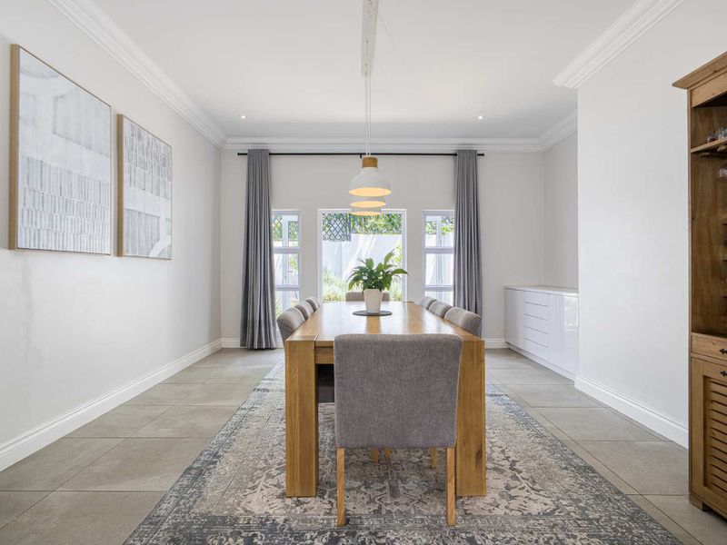 4 Bedroom House for Sale in Dainfern Golf Estate - Photo 3