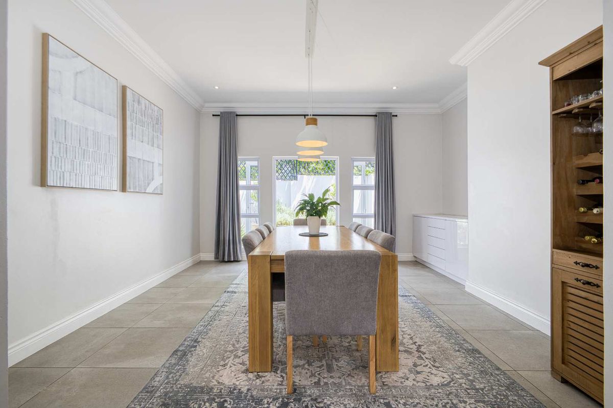 4 Bedroom House for Sale in Dainfern Golf Estate - Photo 3