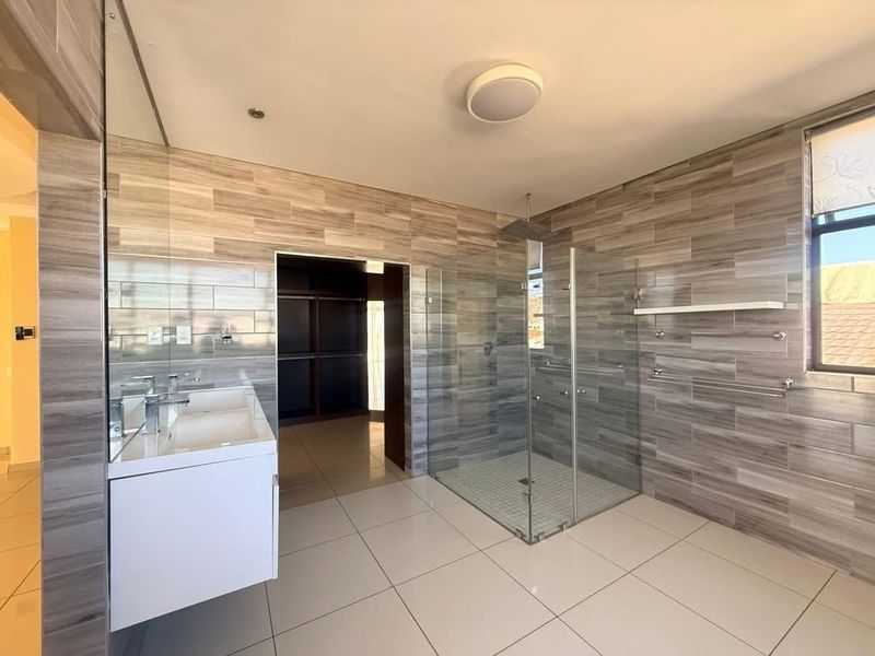 Unfurnished house to let - Photo 7