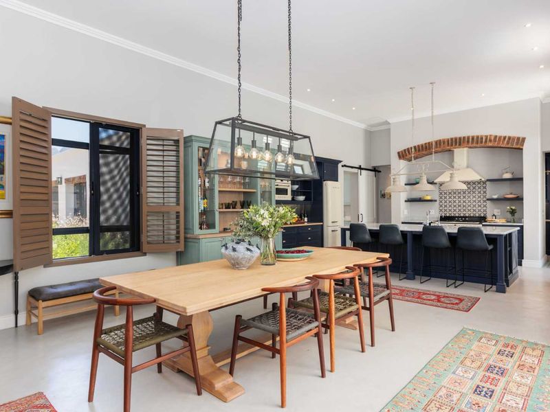 An Exceptional Winelands Home Offering Refined Country Living in Fransche Hoek Estate - Photo 6