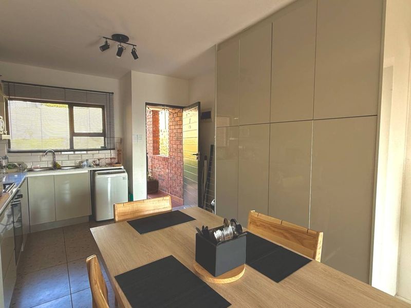 Modern 2-Bedroom Apartment – Ideal Starter Home or Investment Opportunity in Athlone, Pietermaritzburg - Photo 4