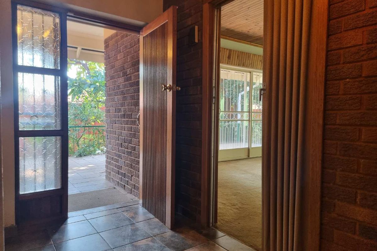 Versatile 4 Bedroom Home with Office Wing, Borehole & Exceptional Space - Photo 5