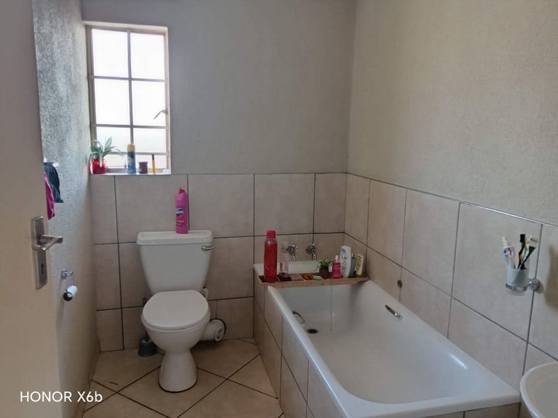 2-Bedroom Apartment for Sale in Danville Ecco Estate - Photo 8