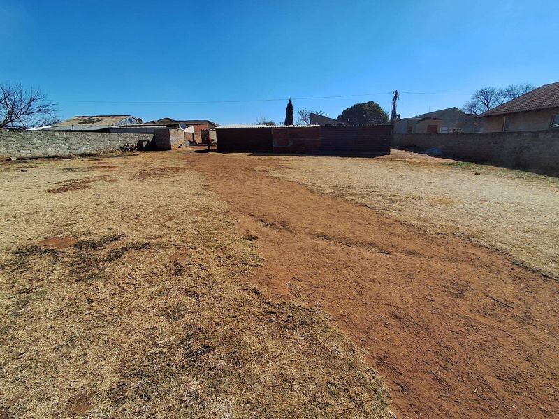 Well Located and Affordable Vacant Land with Water & Electricity Connection - Photo 2