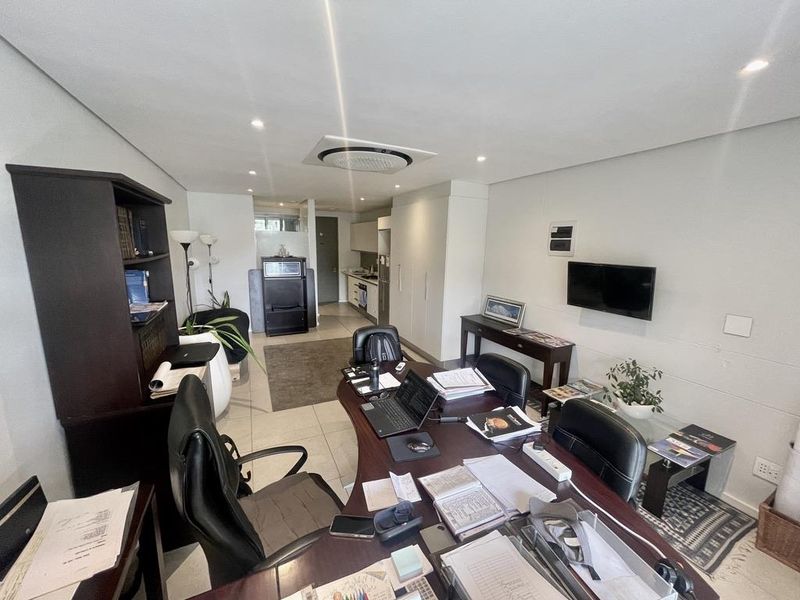 Hendra - Modern Ground Floor Studio Apartment in Ocean Dune Sibaya - Photo 7