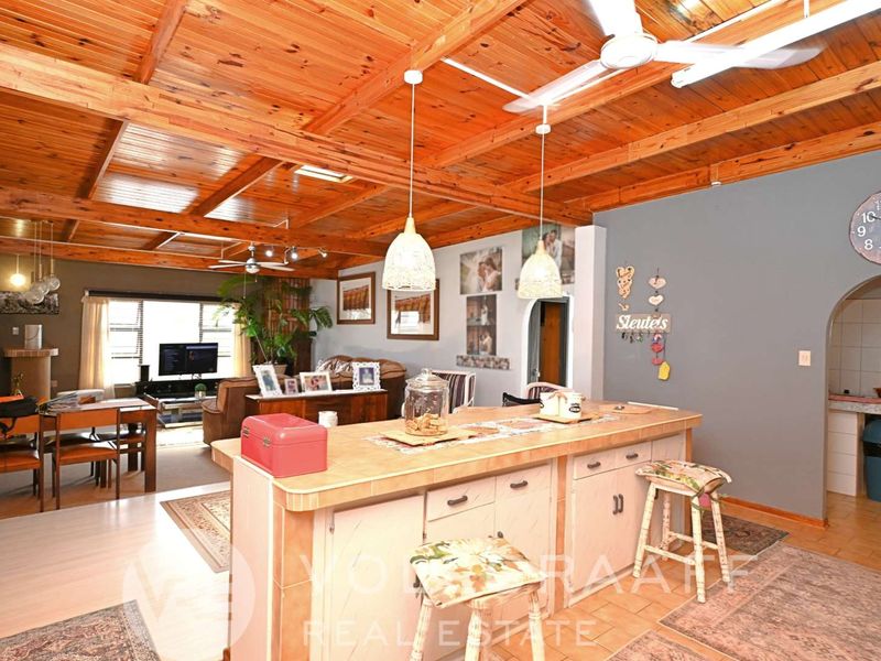 A Home Designed for Living, Gathering, and Making Memories - Photo 10