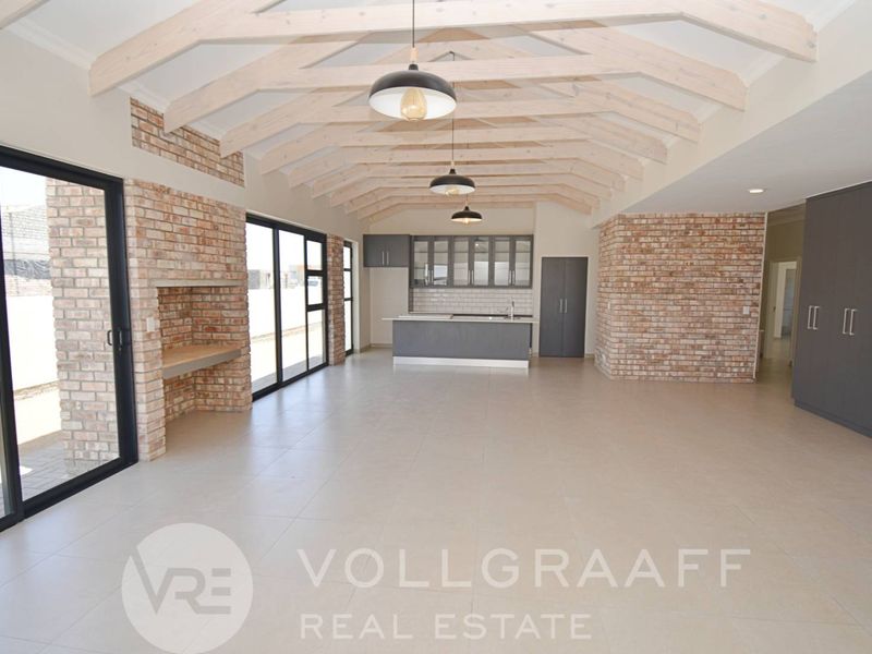 3-Bedroom Home in Kramersdorf - Photo 6