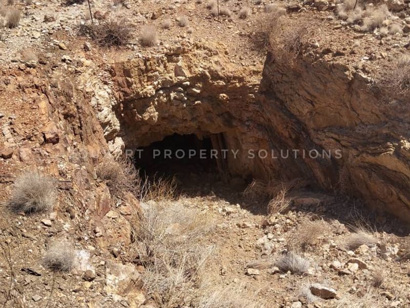 BEAUTIFULL HUNTING / LIVESTOCK / MINING FARM FOR SALE IN THE SOUTH OF NAMIBIA – ARIAMSVLEI DISTRICT - Photo 9