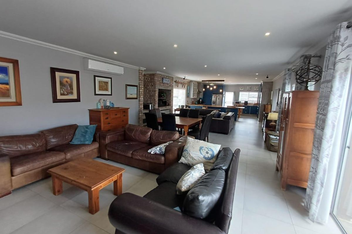 Family home - PRICE REDUCED TO SELL FAST!!! - Photo 3