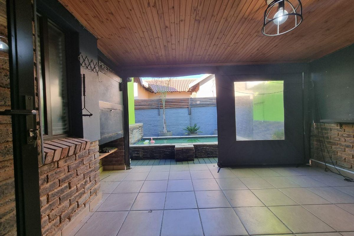 Well located in Estate - Photo 4