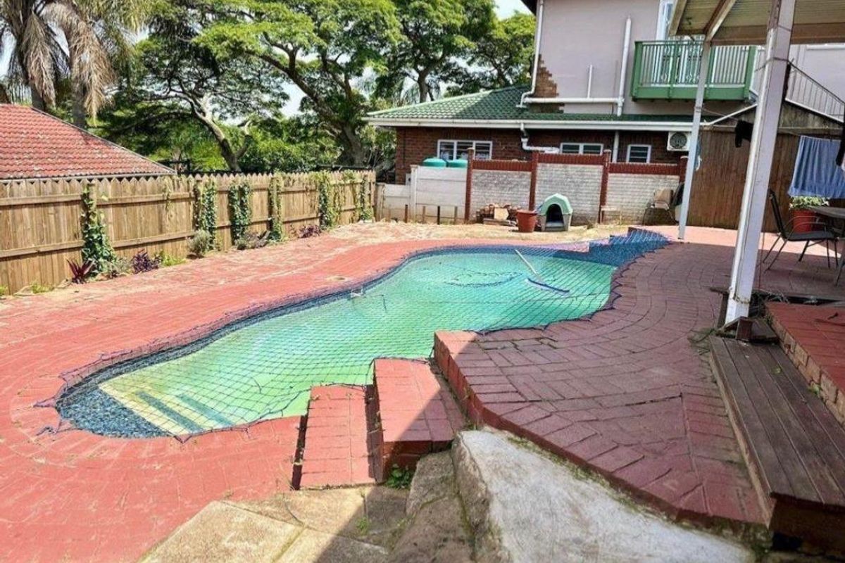 4 bedroom low maintenance home for sale in Sunningdale - Photo 4