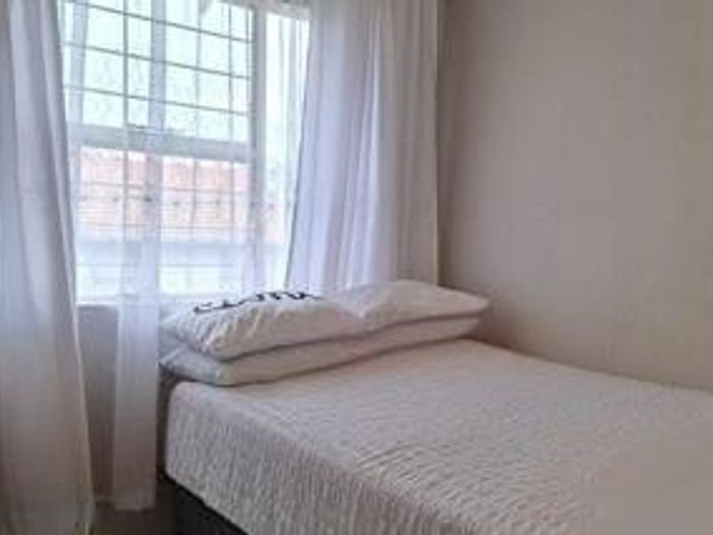 DIE HOEWES - 3 BEDROOM APARTMENT - Photo 6