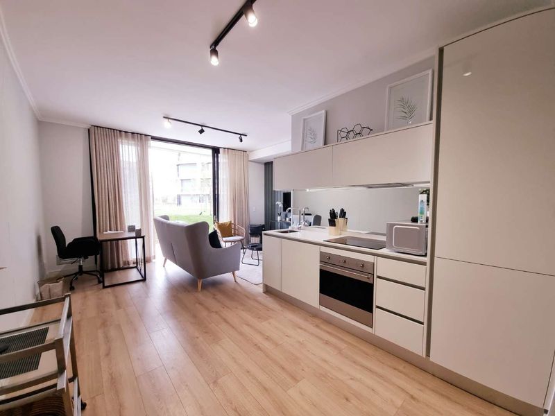 Fully furnished one bedroom, executive apartment for rent at Ellipse - Photo 9