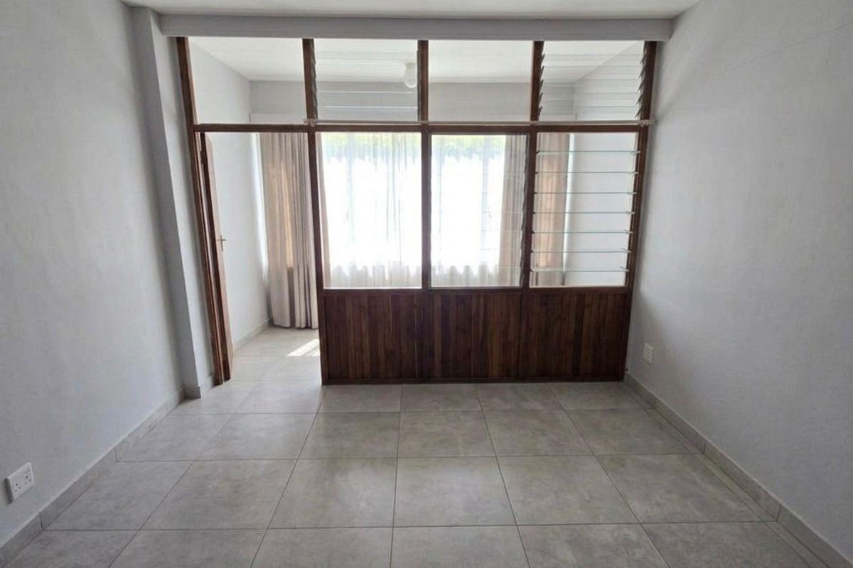 2.5 Bedroom Apartment Available in Waverley - Photo 5