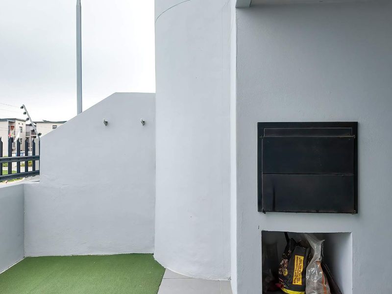Modern Ground-Floor Apartment in Ruby Estate - Photo 5