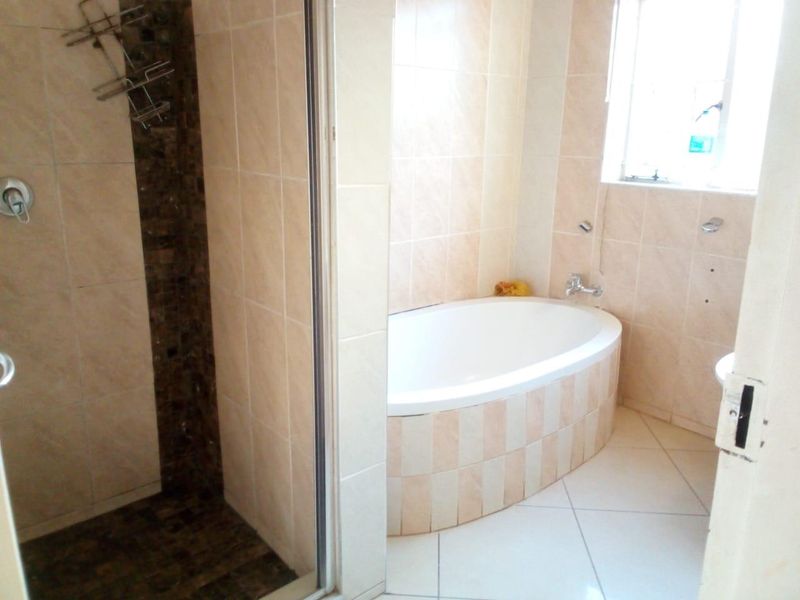 AN INVESTMENT PROPERTY - Photo 7