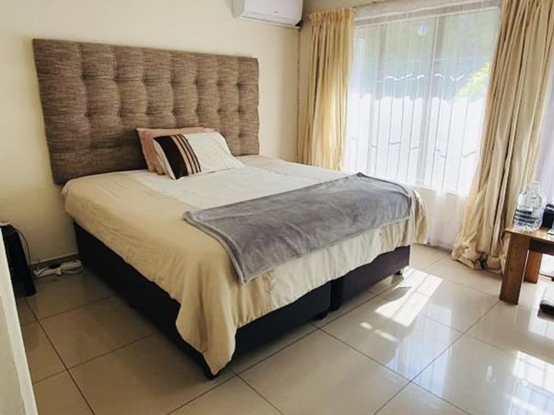 Hendra - Prime Umgeni Park 3‐Bed Townhouse – Great Starter Home with Private Garden - Photo 7