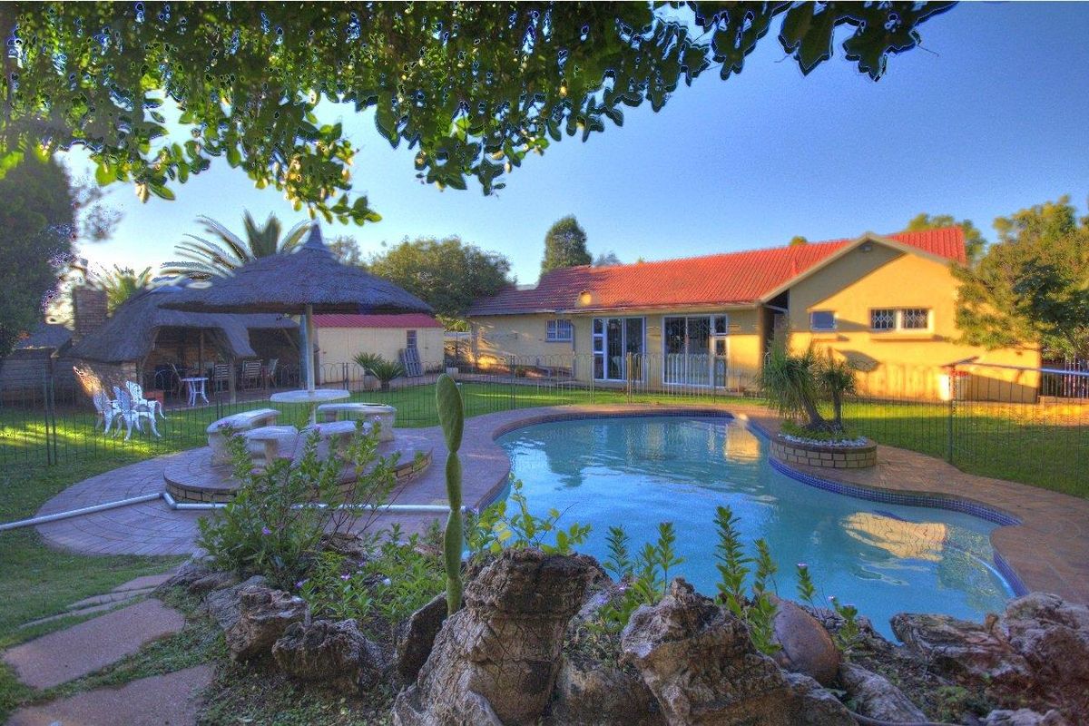Outstanding Value! - Photo 3