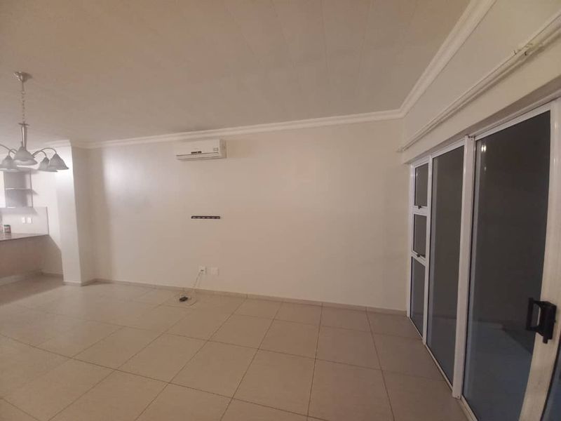 FOR SALE | LE MONT COMPLEX, Avis, Windhoek - Photo 8