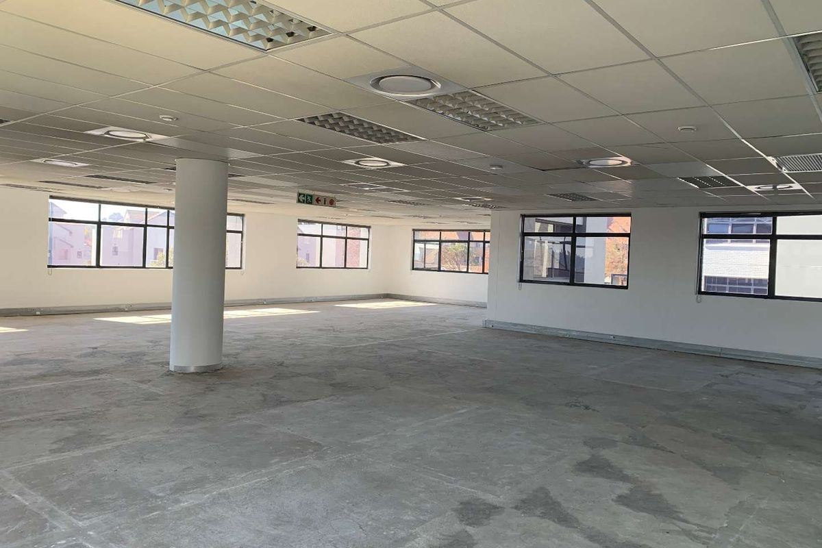 329m2 Office Space To Let at 11 Naivasha Road, Sunninghill - Photo 4