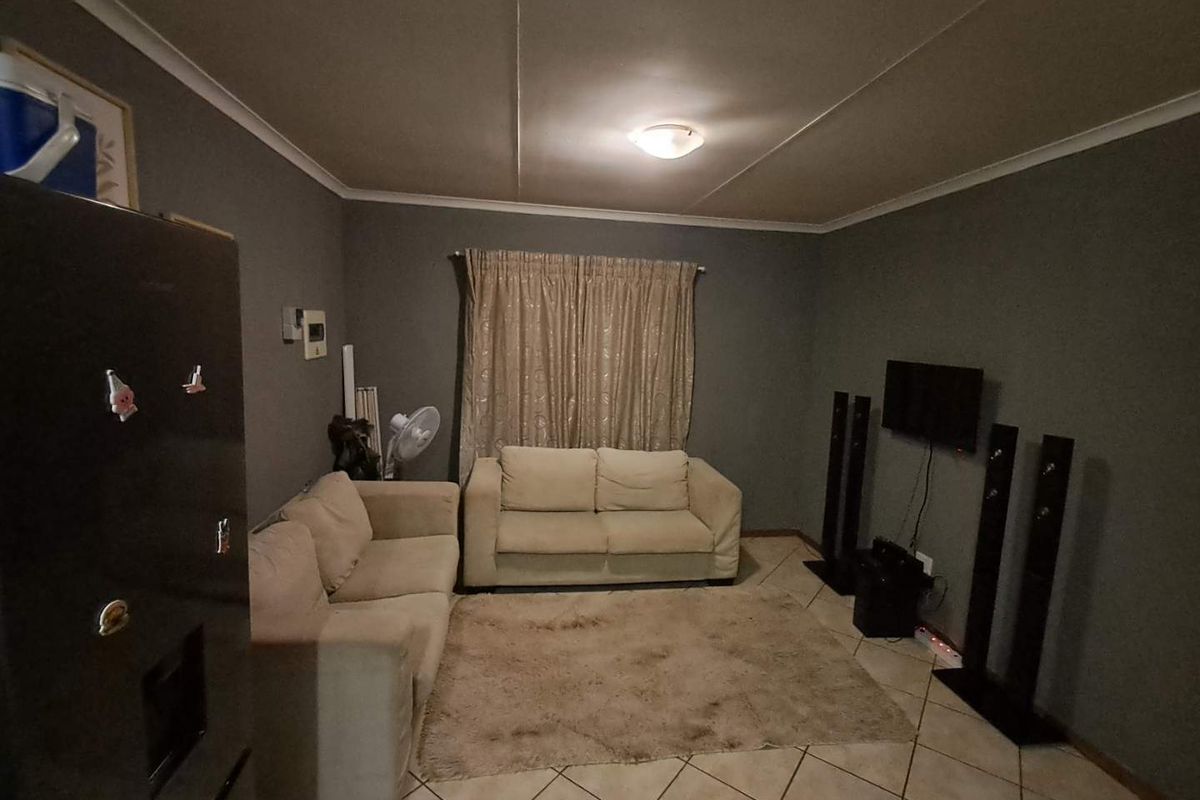 Apartment Property In Lilly Complex In Olieven - Photo 2