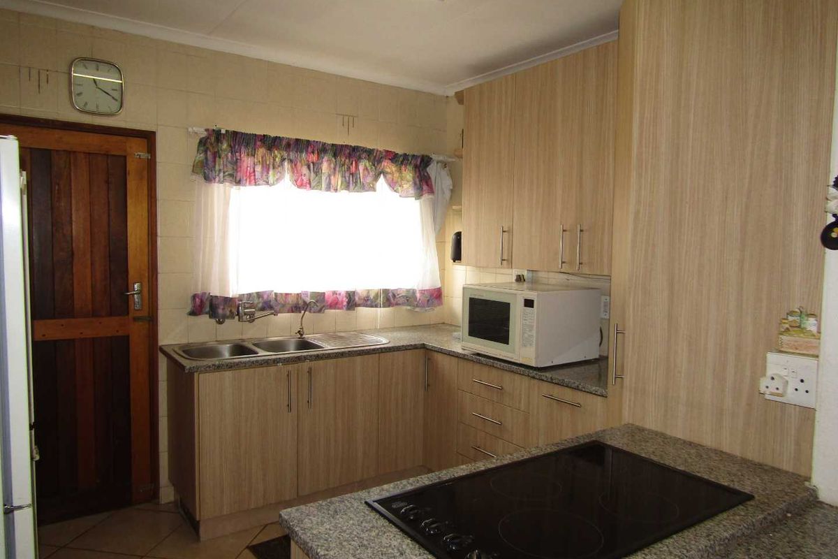 Charming Life Rights Home for the Elderly - Photo 3