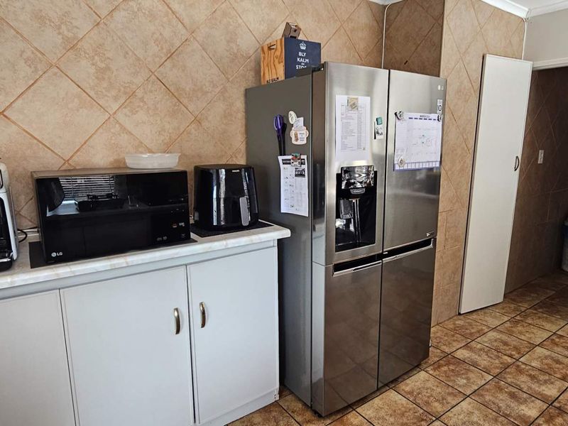 PERFECT ADRESS for long term rental - Photo 8