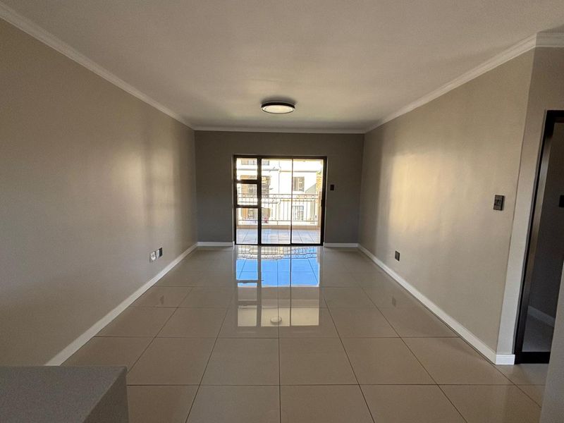 Pristine property in the heart of a complex in Centurion - Photo 9