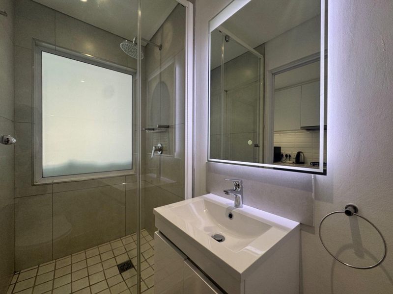 Stylish Studio with Breathtaking Views & Unbeatable Location - Photo 9