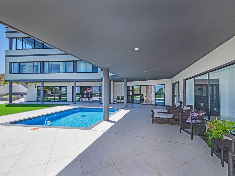 Architectural Excellence with Sweeping Cape Town Sunset Views - Photo 5