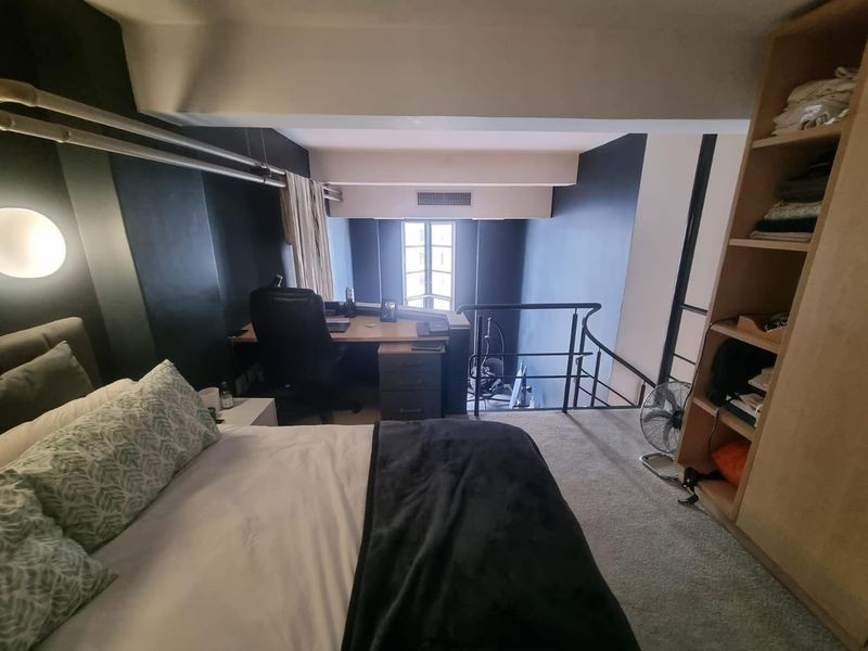 Stylish Loft Living in the Iconic Mutual Heights – Cape Town CBD - Photo 9