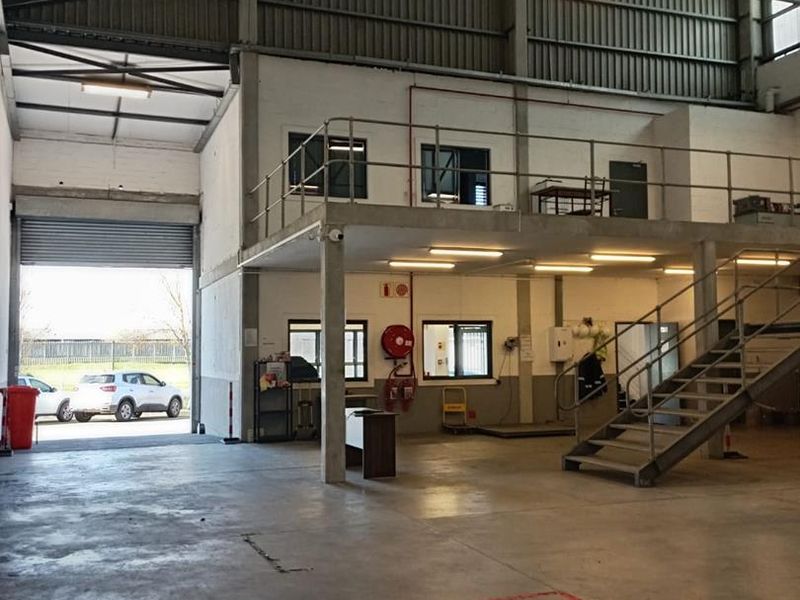 440 Secure Warehouse To Let | CTX Business Park | Airport Industria, Cape Town - Photo 3