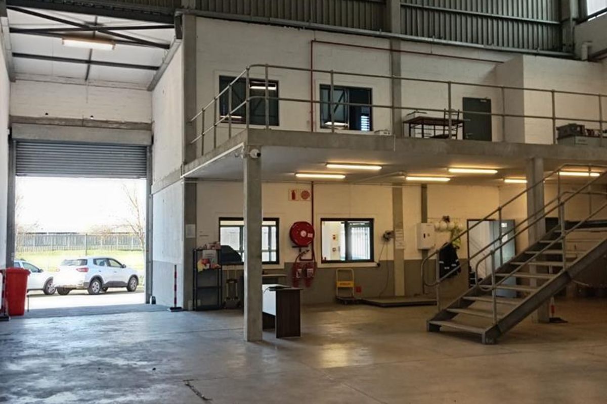 440 Secure Warehouse To Let | CTX Business Park | Airport Industria, Cape Town - Photo 3