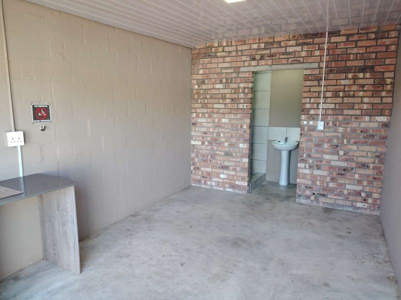 A stylish bachelor’s apartment to rent in Klipheuwel - Photo 2