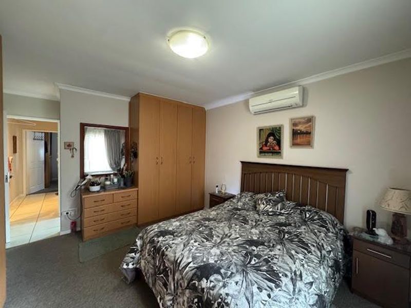 Spacious Separate title 2-bedroom home in La Vie Retirement village - Photo 9