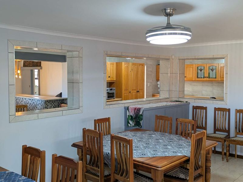 Large 5 Bedroom House for Sale in FraaiUitsig - Photo 6