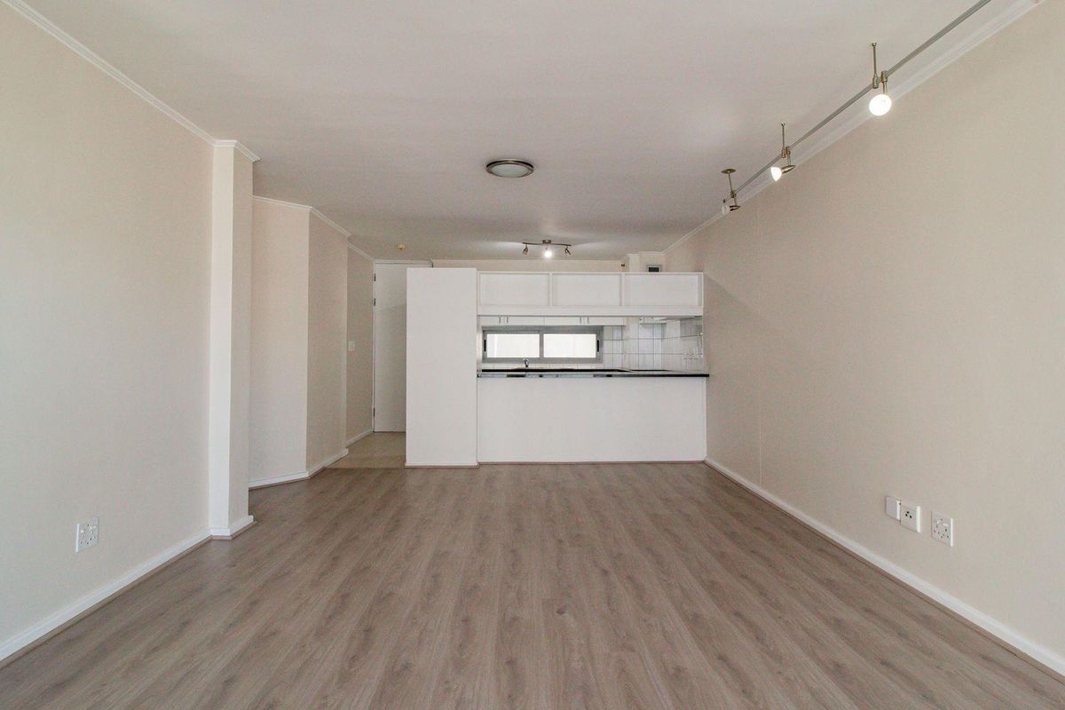 Stylish 2-Bedroom Apartment in "The Claremont" – Prime Location, Ultimate Convenience - Photo 3