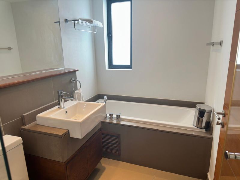 FRONT ROW PARADISE - Photo 10