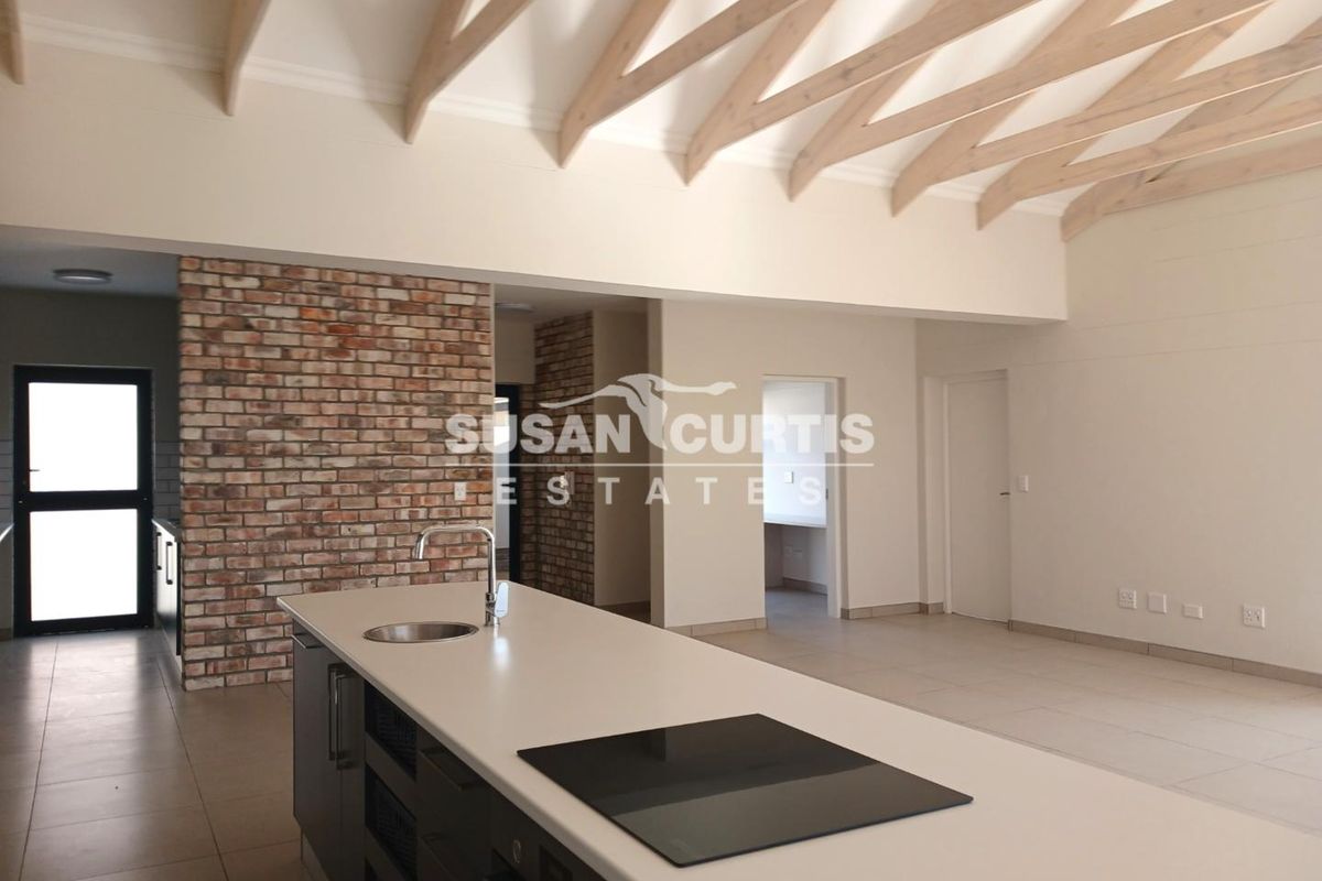 BRAND NEW 3 BEDROOM FAMILY HOME - Photo 4