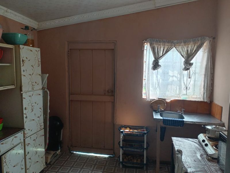 Convenient 3-Bedroom Home for Sale – Lotusville, Northdale - Photo 7