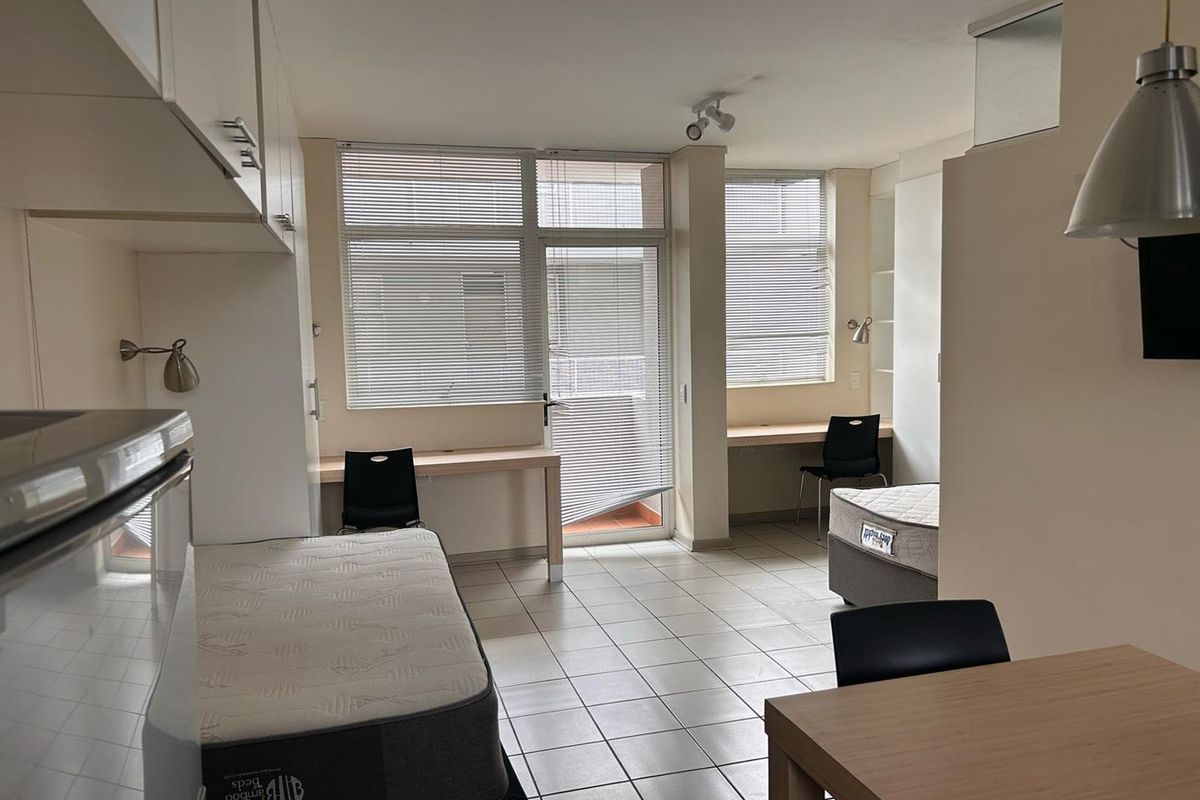 Shared Student Accommodation with Modern Amenities - Photo 5