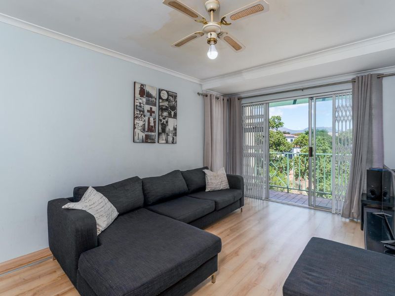 Excellent Financials | 3 Bedroom | Investors Dream | Air Bnb Friendly - Photo 8