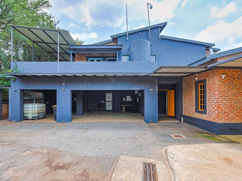 Stunning 5-Bedroom Family Home for Sale in Tygerberg Country Estate - Photo 10