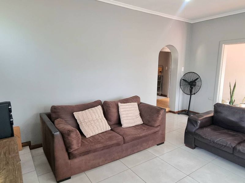 CHARMING RENOVATED HOME - Photo 9