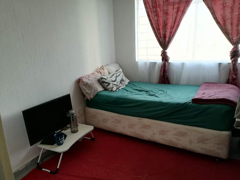 2 Bedroom Apartment in Oakwood Mews Germiston - Photo 6