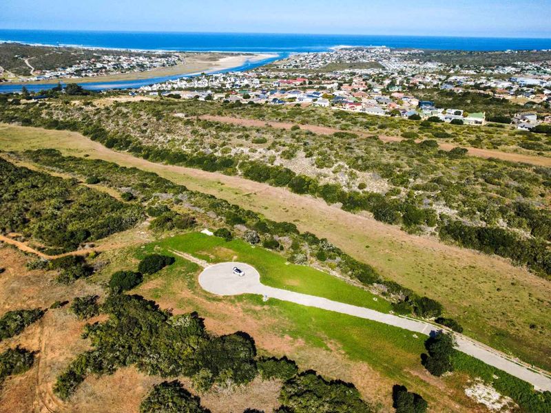 Exquisite stand for sale in Stilbaai-Wes. - Photo 7