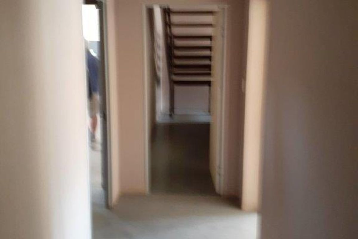 WAREHOUSE FOR SALE - Photo 5